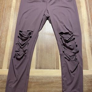 Stylish Purple Ripped Leggings